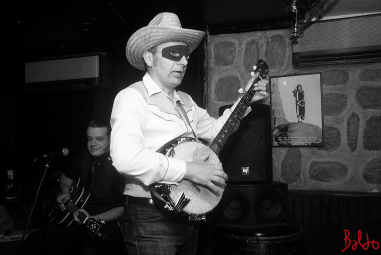 hat-fitz-cara-ro-05_12_2011-041